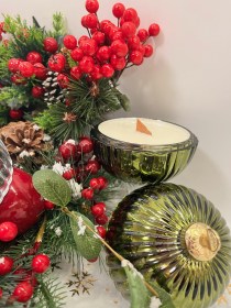 “Χριστουγεννιάτικη μπάλα γεμισμένη με κερί”1